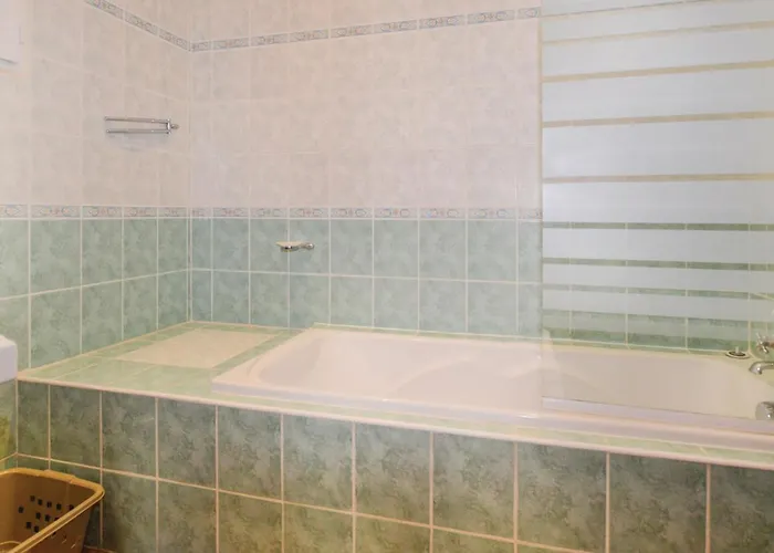 Amazing In Maria Poggio *