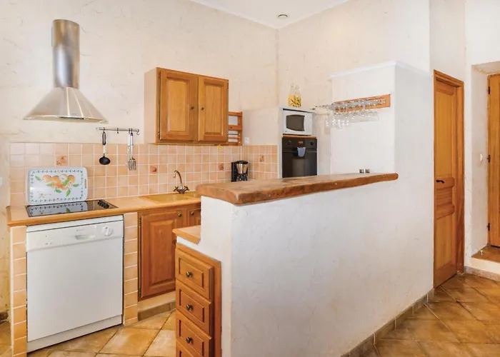 Amazing In Maria Poggio Santa-Maria-Poggio (Corsica)